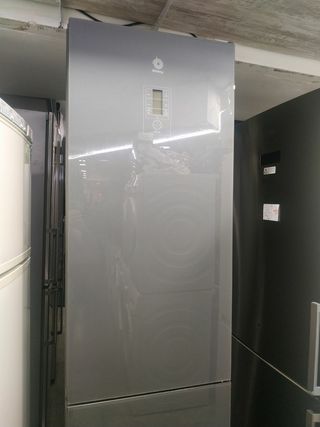 Nevera Balay Puerta Cristal 2.00x60cm No Frost 