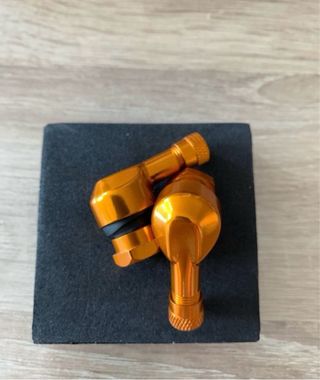 Válvulas rueda de moto 