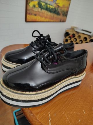 Zapatos negros plataforma