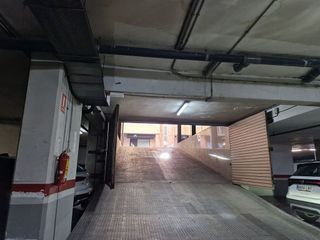 Garaje en alquiler en Centre en Sabadell