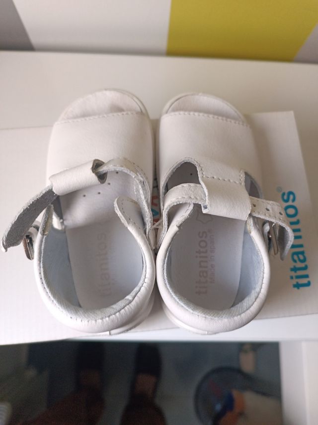 Sandalias de piel unisex para niños número 21
