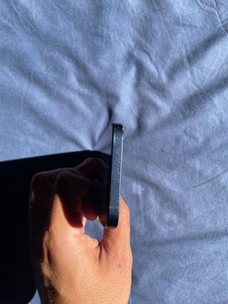 iPhone 12 64 GB Negro