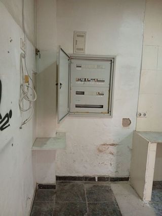 Local comercial en alquiler en Sector V en Elche