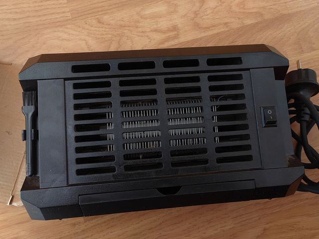 Lámpara matamosquitos eléctrica