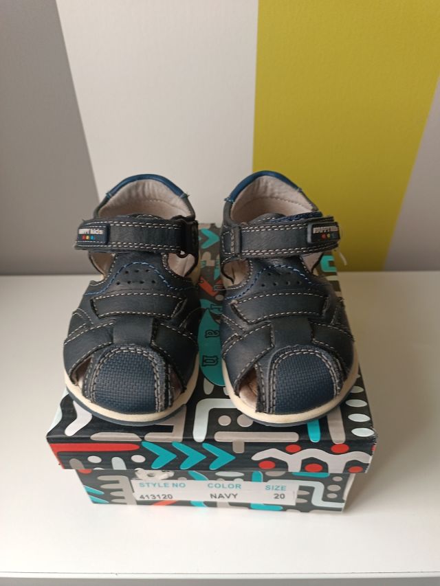 Sandalias niño azul marino talla 20