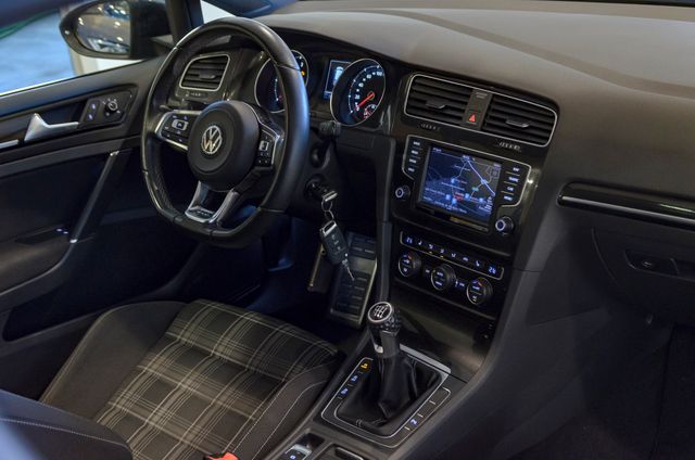 Volkswagen Golf 2.0TDI CR BMT GTD 184