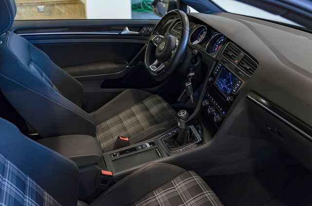 Volkswagen Golf 2.0TDI CR BMT GTD 184