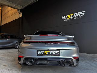 PORSCHE 911 Turbo S