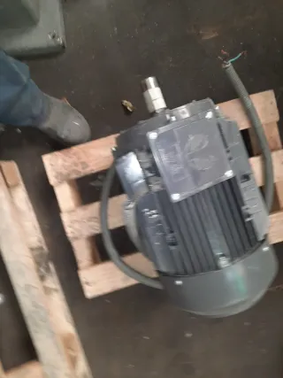 Motor eléctrico industrial