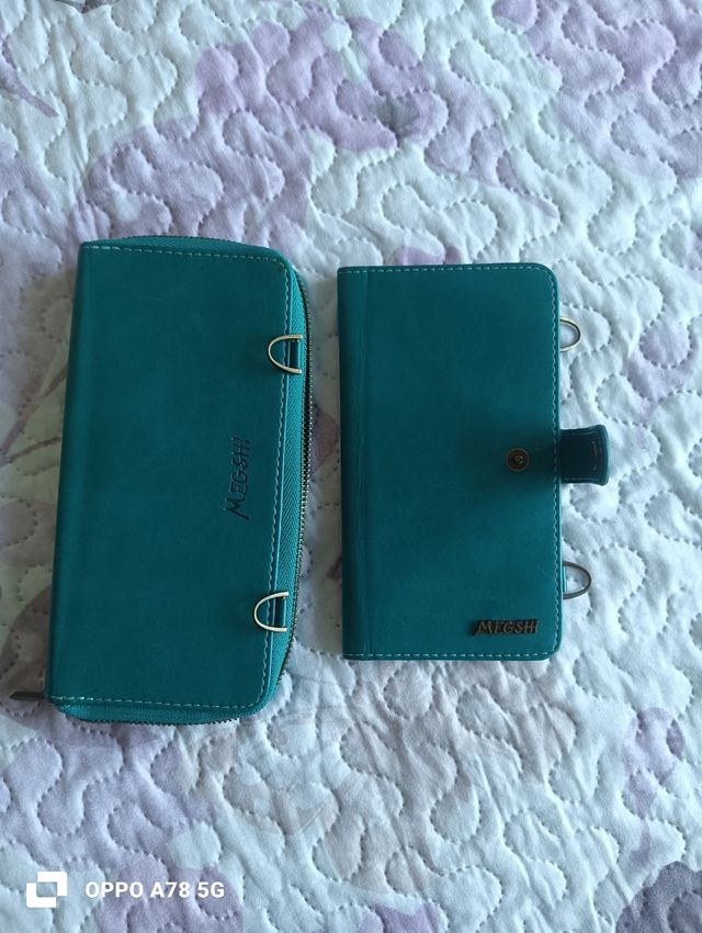 Cartera MEGSH color verde azulado