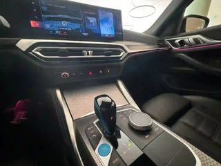 BMW i4 eDrive40