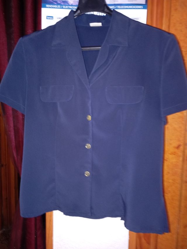 Camisa azul de señora