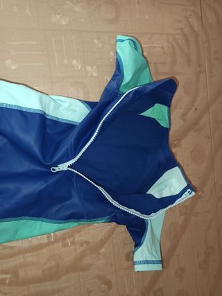 Mono neopreno 50 UV Nabaiji de 5/6 años. 