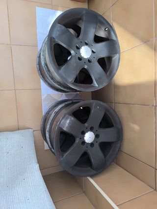 Llantas Mercedes Clase E 17