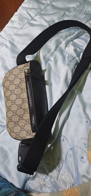 Riñonera Gucci Negra/Marrón Poco Uso