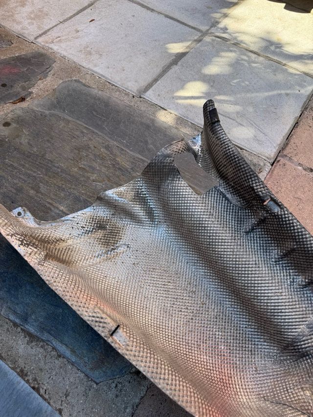 Chapa anti calórica BMW 320d berlina