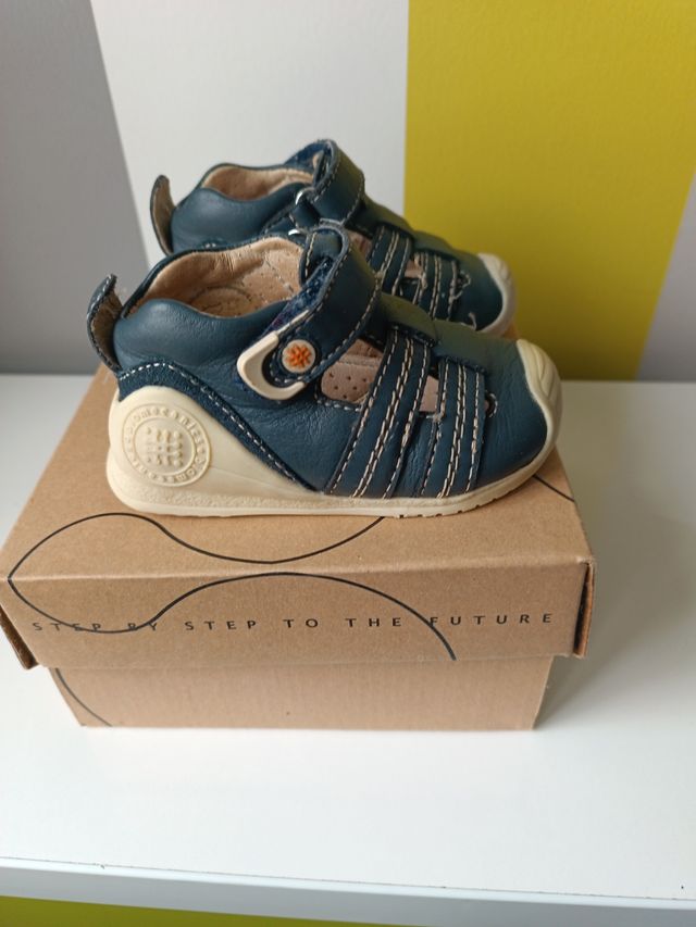 Sandalias Biomecanics bebé azul, número 18
