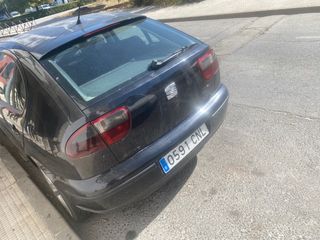 se vende SEAT Leon 2001 