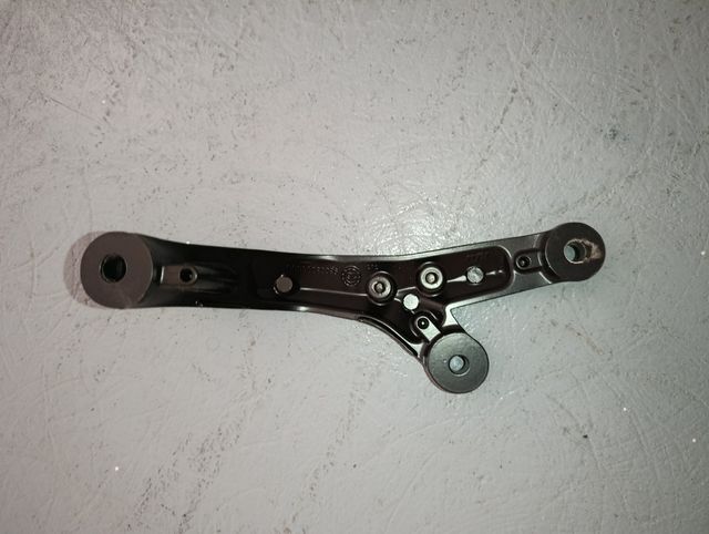 Soporte motor KTM Duke 125