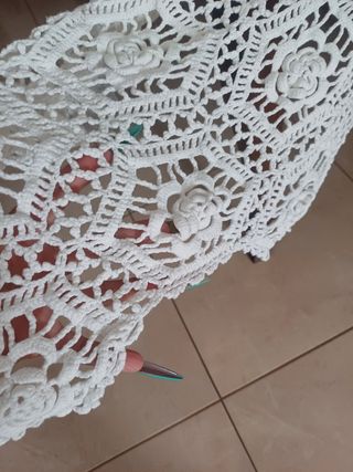 Copritavolo uncinetto vintage fatto a mano