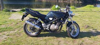 Suzuki Bandit 400