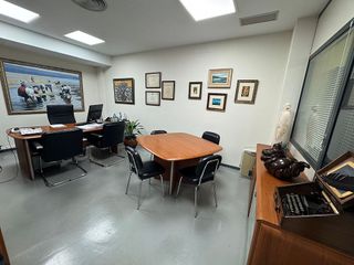 Local comercial en venta en Ensanche - Sar en Santiago de Compostela