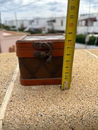 Scatola vintage in legno porta oggetti