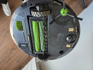 Roomba j7+ Robot Aspirador con Wi-Fi y Autovaciado