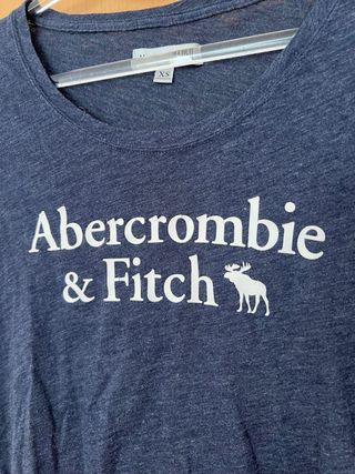Camiseta Abercrombie & Fitch