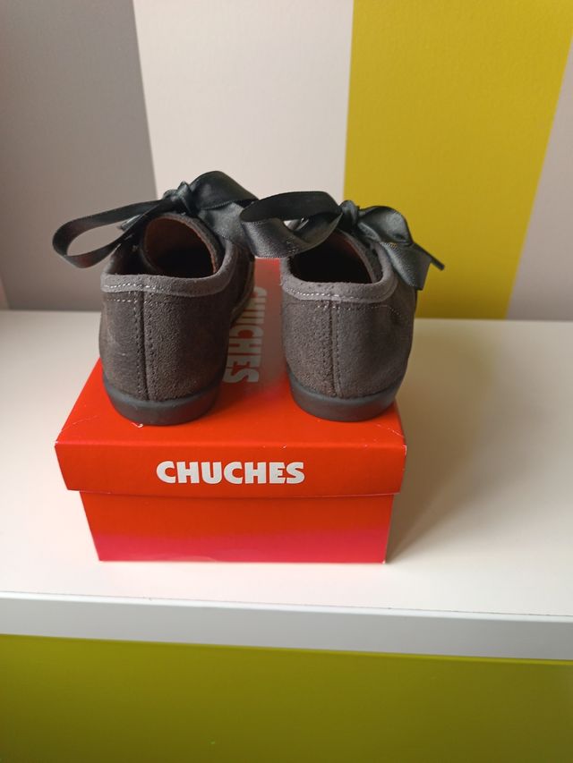 Zapatos CHUCHES unisex niños talla 24