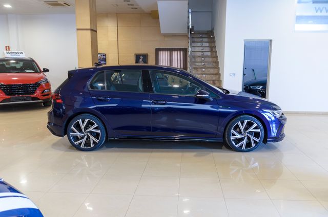 Volkswagen Golf 2.0TDI R-Line DSG 150CV