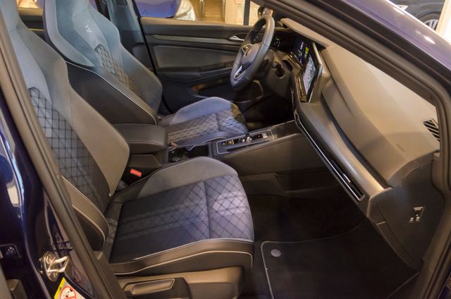 Volkswagen Golf 2.0TDI R-Line DSG 150CV