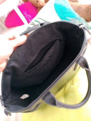 Bolsos negros Simil cuero negros