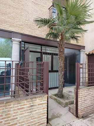 Local comercial en venta en Ugena