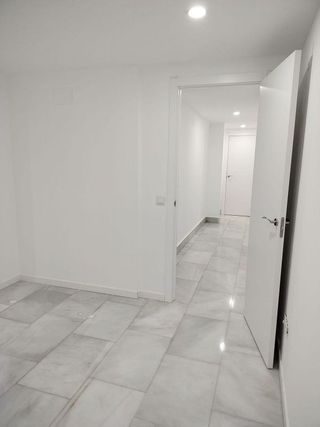 Local comercial en venta en Ugena