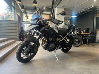Triumph Tiger 1200 GT Pro