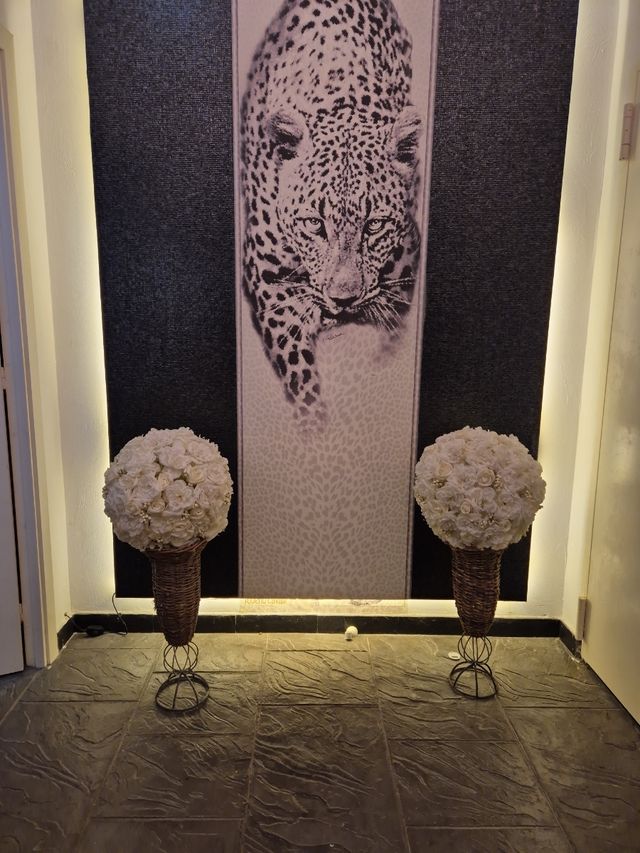 Conjunto 2 Jarrones Rosas Blancas