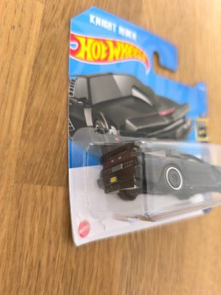 Hot Wheels K.I.T.T. Super Pursuit Mode