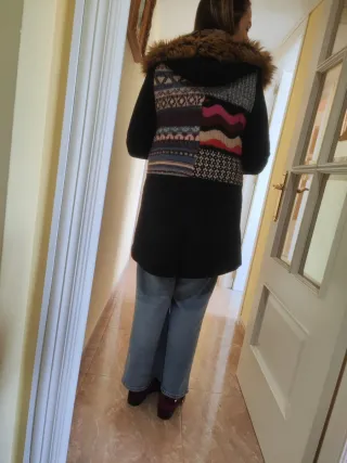 Chaquetón Desigual Patchwork con Capucha