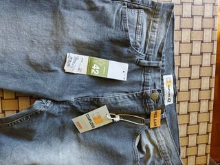 Pantalón vaquero gris Talla 42 REGULAR. Nuevo.