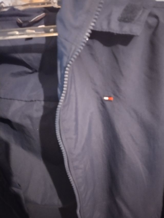 Giacca a vento Tommy Hilfiger 10 anni