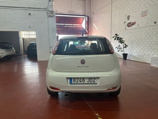 FIAT Punto 2015
