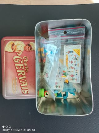 Maqueta Coche Carreras Clementoni + Figuras Kinder