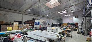 Nave industrial en venta en Martín Carpena - Torre del Río en Málaga