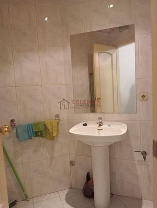 Local comercial en alquiler en Centro en Ourense