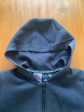 Sudadera Adidas cremallera negra