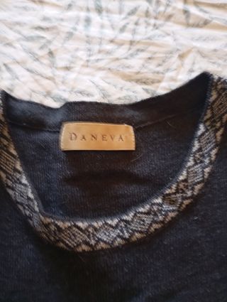 Suéter DANEVA mujer manga corta negro