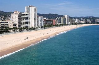 Local comercial en venta en Platja Llarga en Castell-Platja d´Aro