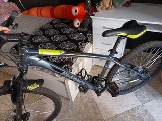 Bicicleta de montaña GT 27.5
