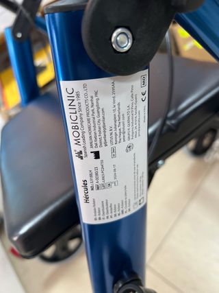 Andador Mobiclinic Plegable Ligero Azul